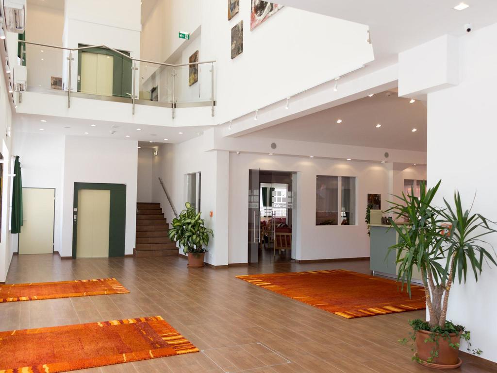 Winrooms "Hotel&Appartement" Wiener Neustadt Esterno foto