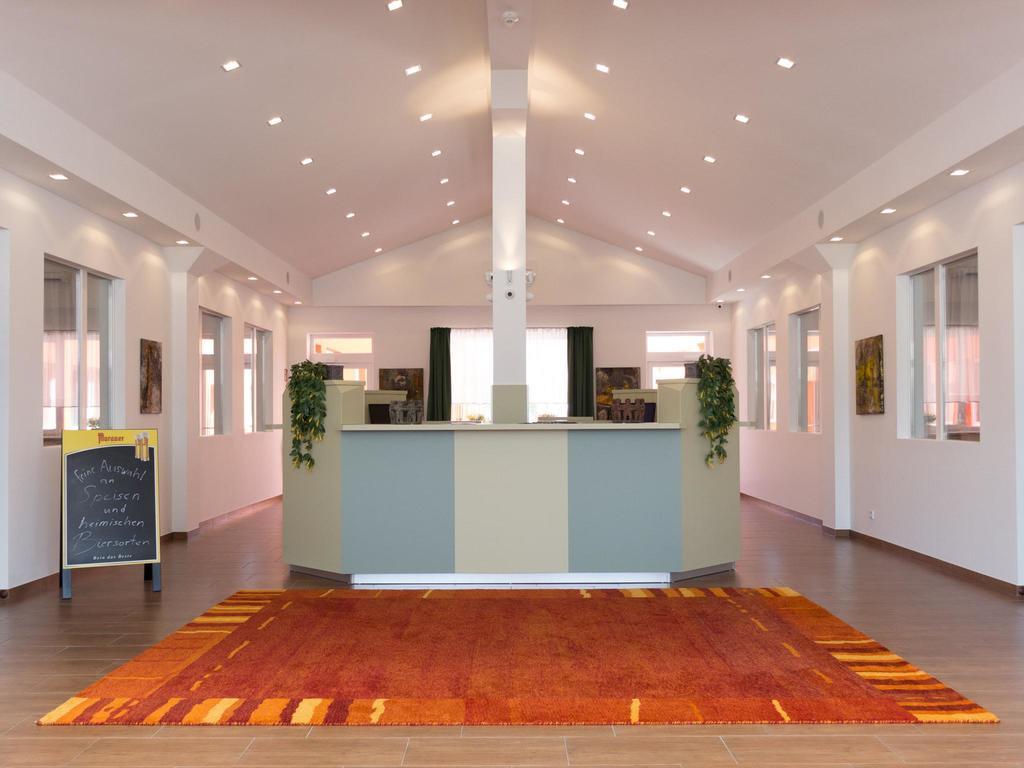 Winrooms "Hotel&Appartement" Wiener Neustadt Esterno foto